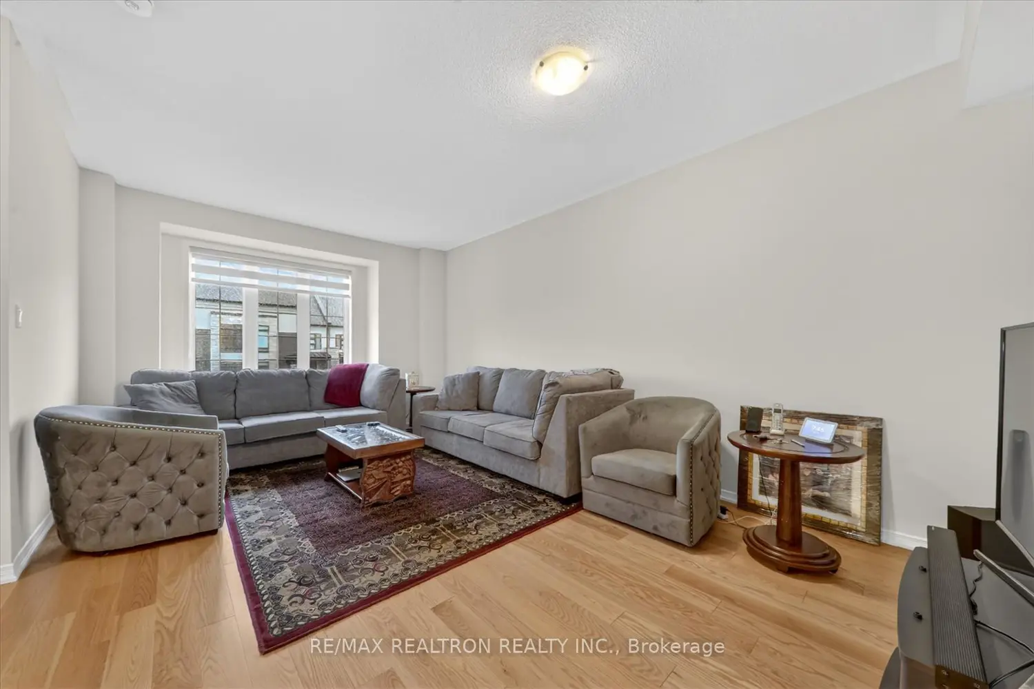 346 Coronation Road photo 3