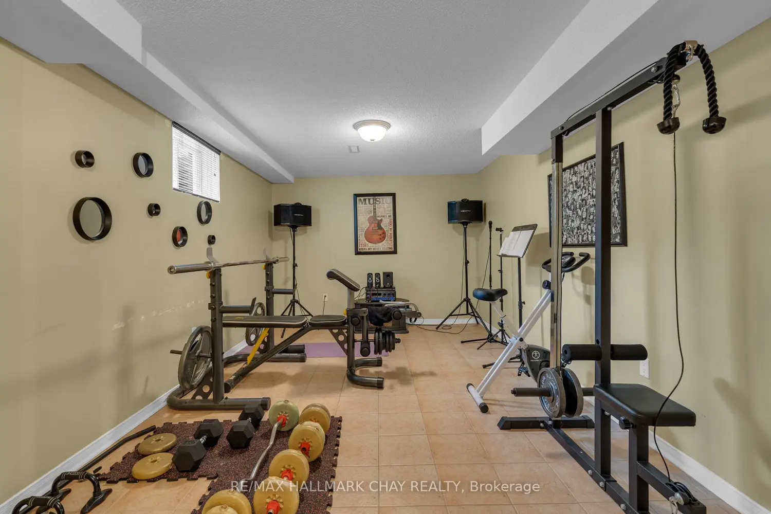 Additional image 15 of 34 Crompton Drive