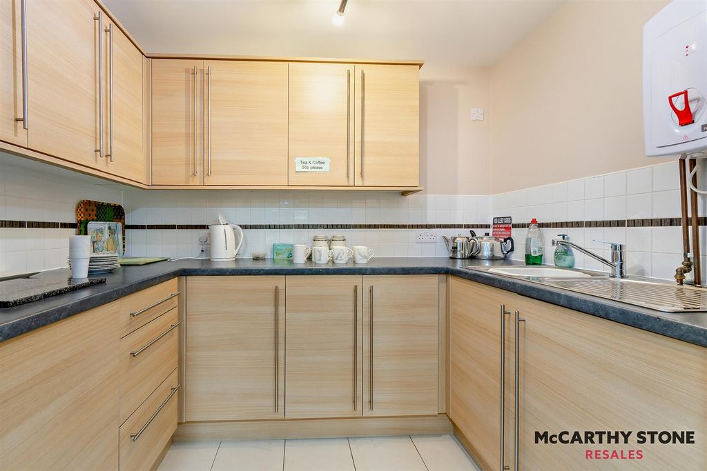 Additional image 22 of 1 bed flat for saleMartin Court, St. Catherines Road, Grantham NG31