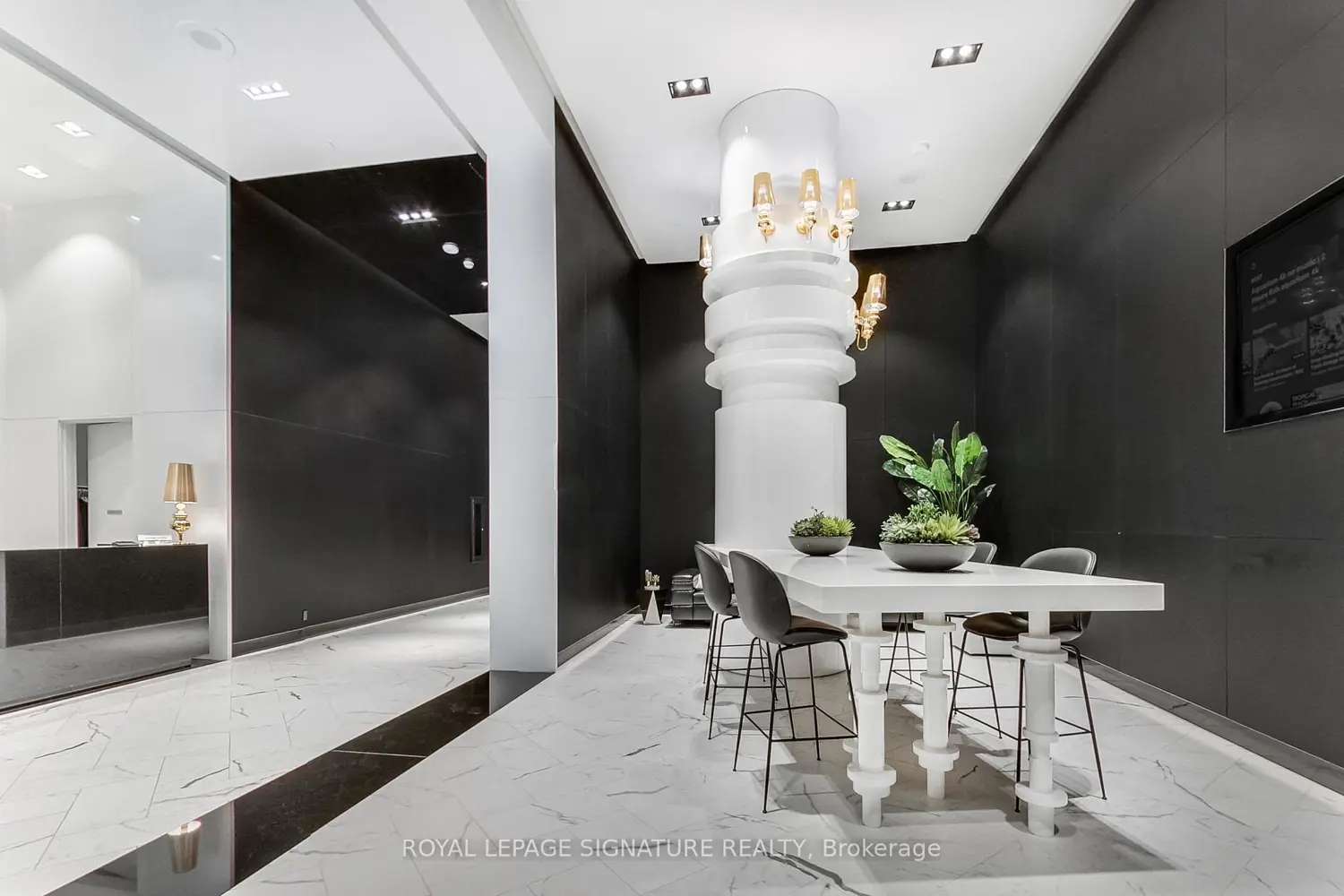 Additional image 18 of 87 Peter Street 1203
