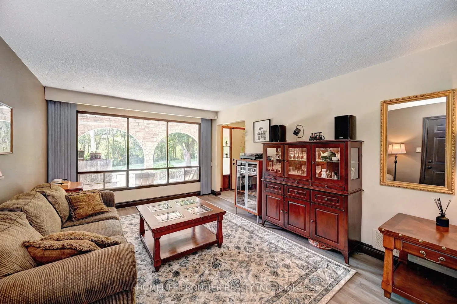 121 Forest Road photo 5