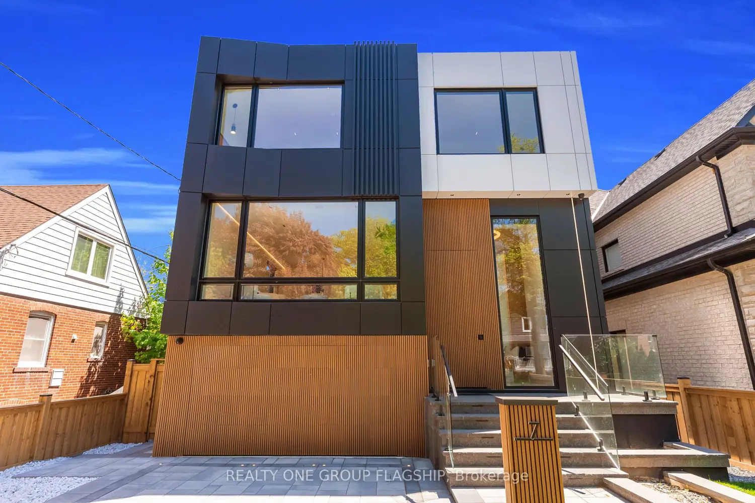 Additional image 11 of 7 Bentley Drive