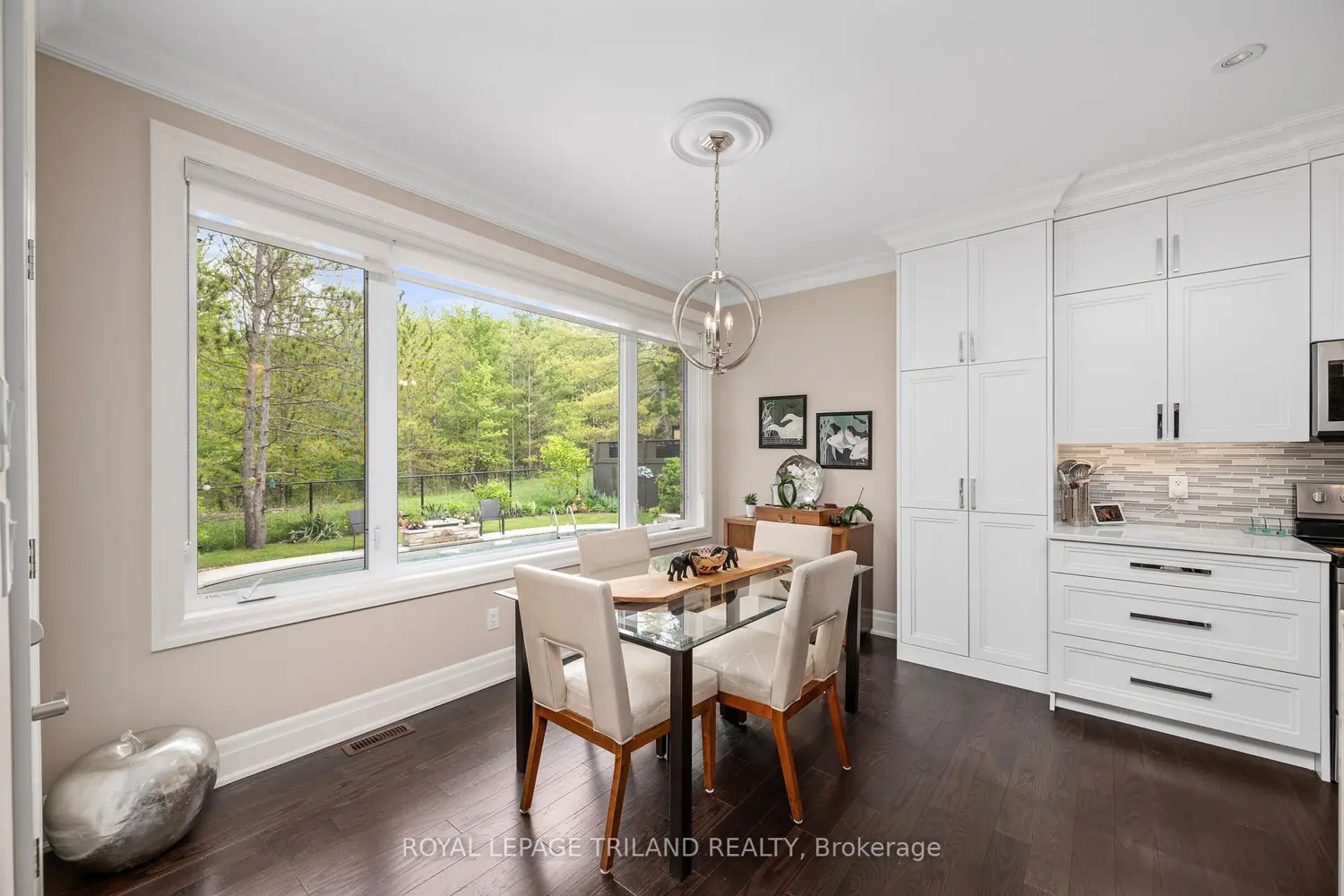 1824 Upper West Avenue photo 4