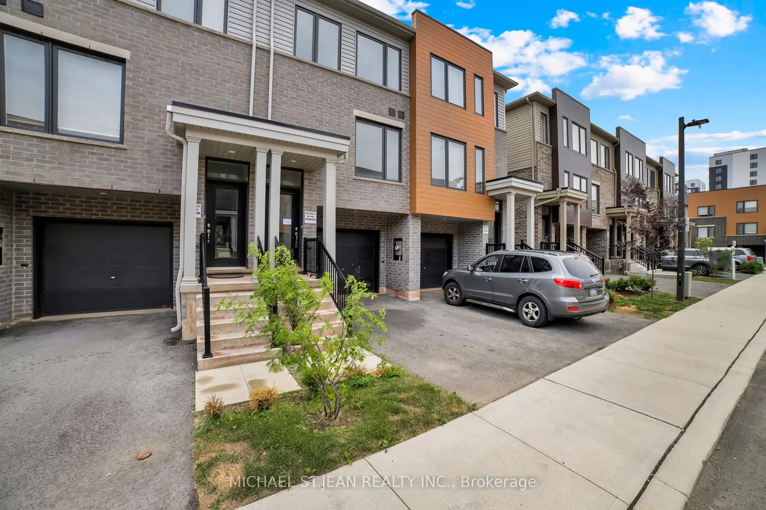 29 Radison Lane photo 3