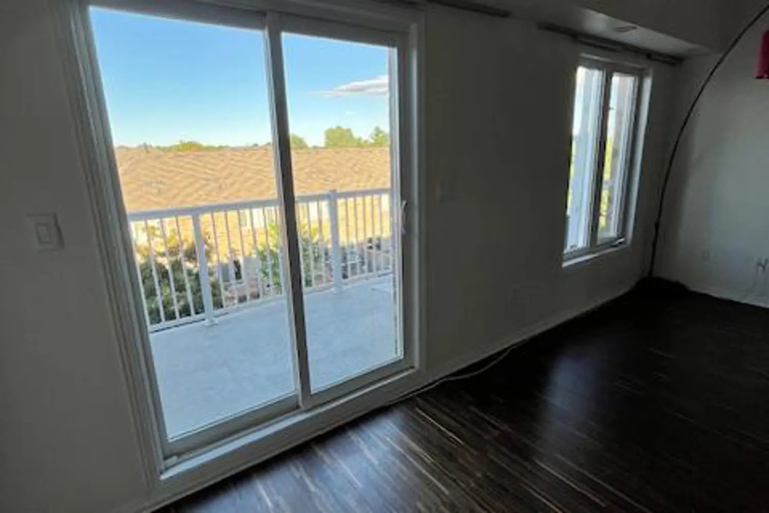 Additional image 14 of 647 C Warden Avenue 11