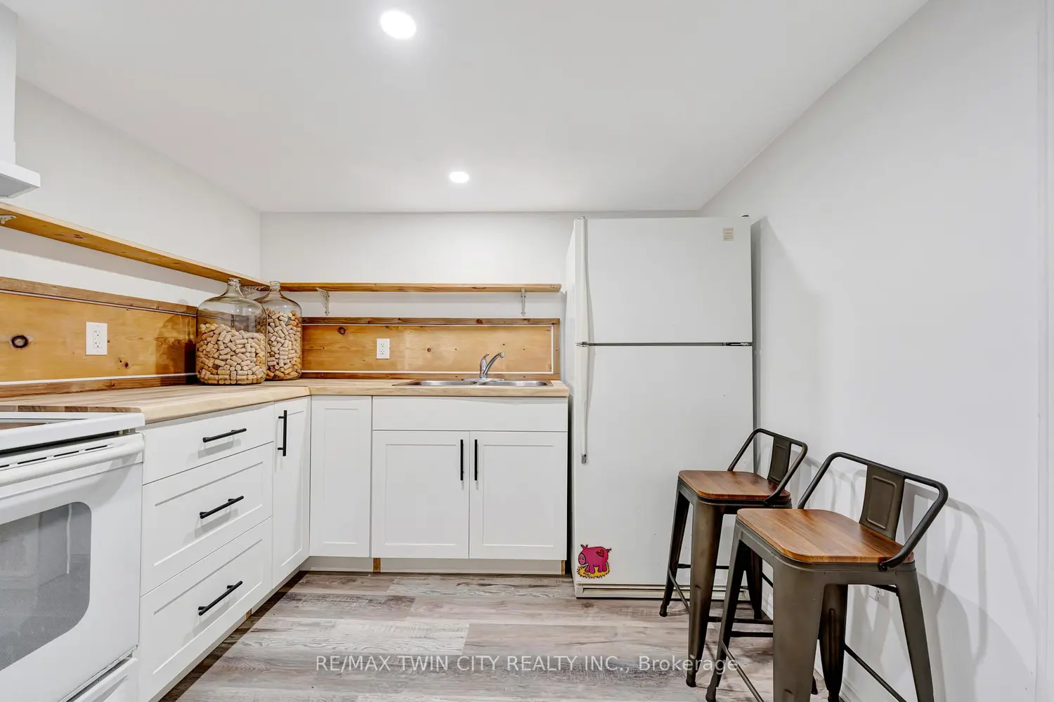 Additional image 13 of 42 Shanley Street