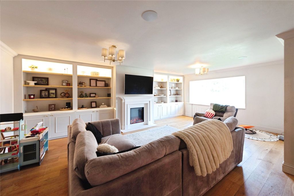Additional image 3 of 5 bed detached house for saleCatisfield Road, Fareham, Hampshire PO15