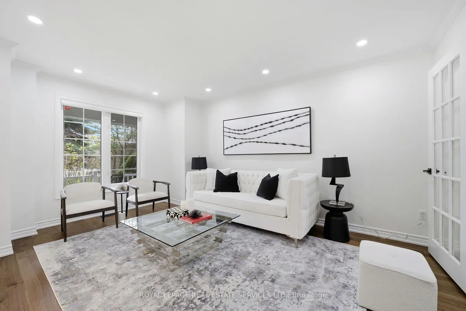 2531 Morrison Avenue photo 4