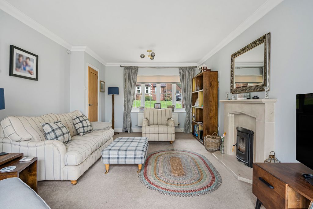 Additional image 10 of 5 bed detached house for saleNursery View, Faringdon, Oxfordshire SN7