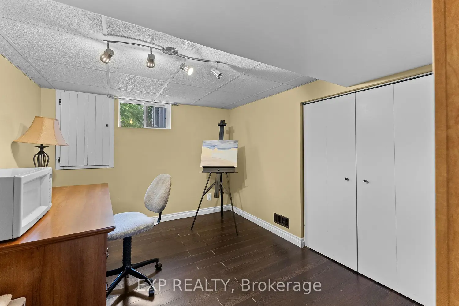 Additional image 8 of 7009 High Street