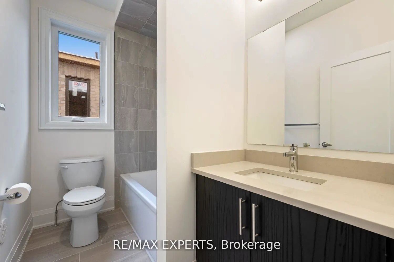 Additional image 17 of 3304 Azam Way