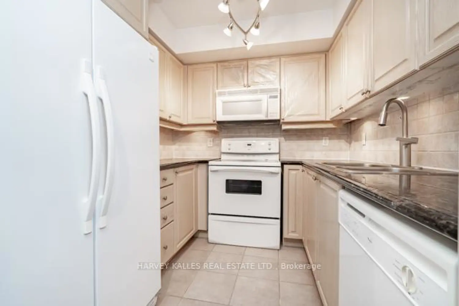 Additional image 12 of 880 Grandview Way 1209