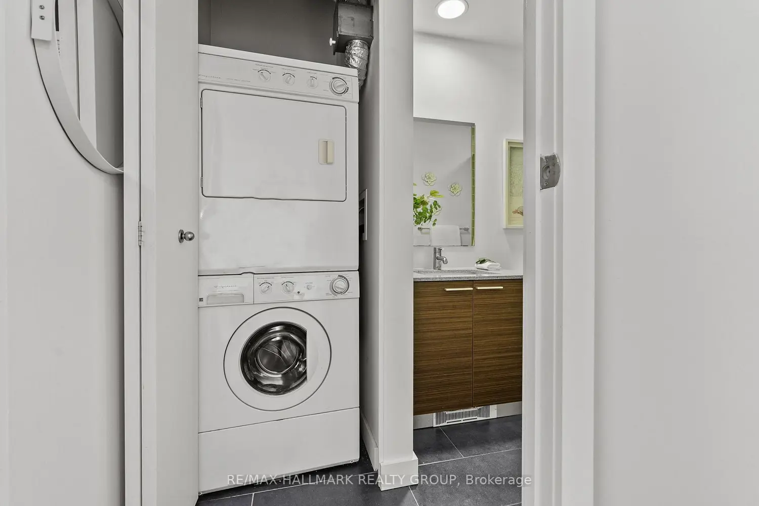 Additional image 11 of 354 Gladstone Avenue 332