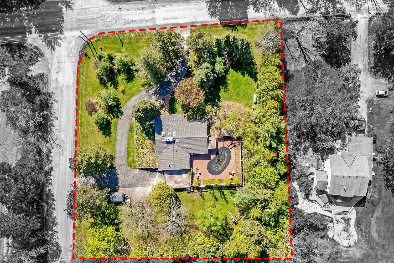 8988 Halton Erin Townline