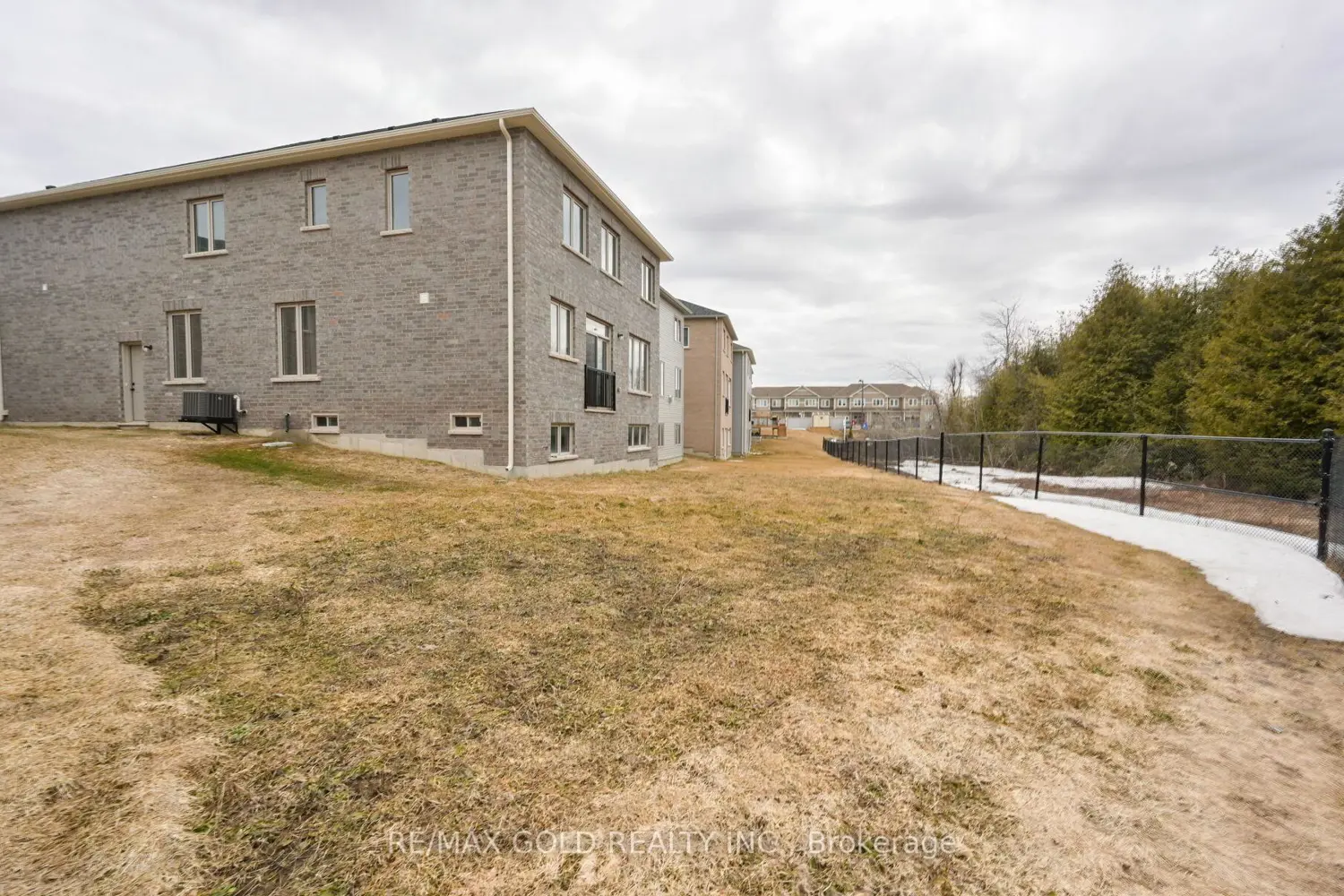 Additional image 19 of 124 Limestone Lane