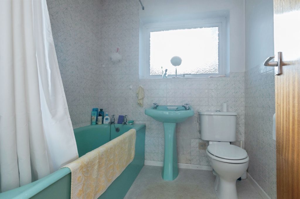 Additional image 18 of 3 bed detached bungalow for saleBeechwood, Fordingbridge SP6