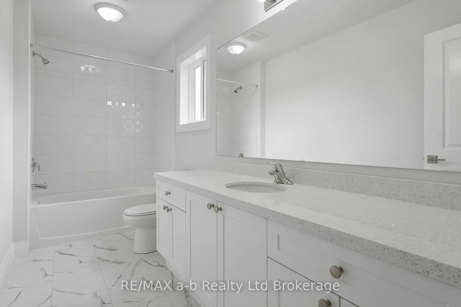 Additional image 16 of 99 Cayley Street