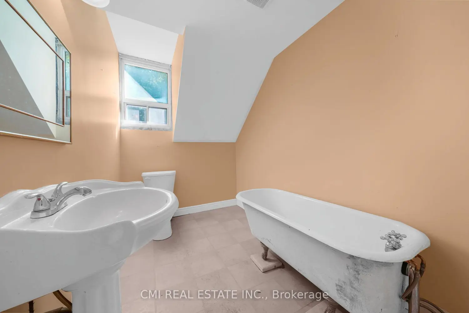Additional image 12 of 43 Perry Street