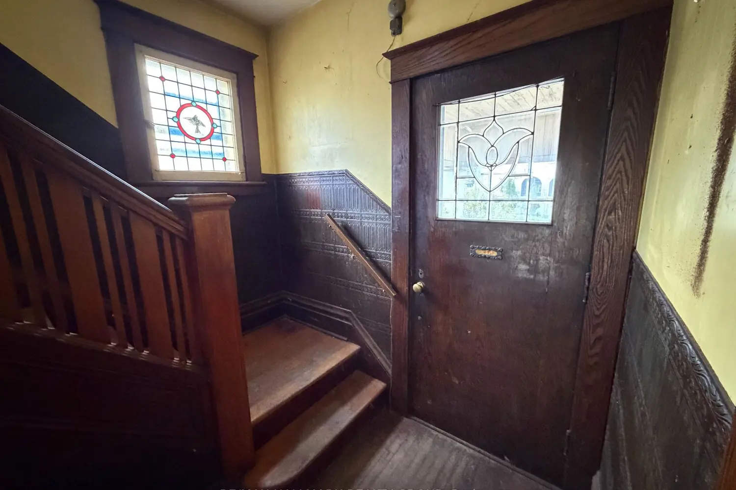 491 Parkdale Avenue photo 5
