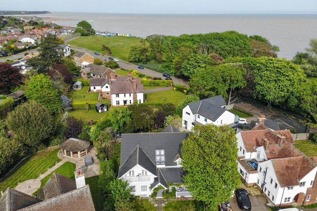 Additional image 26 of 4 bed detached house for saleMarcus Road, Old Felixstowe, Suffolk IP11
