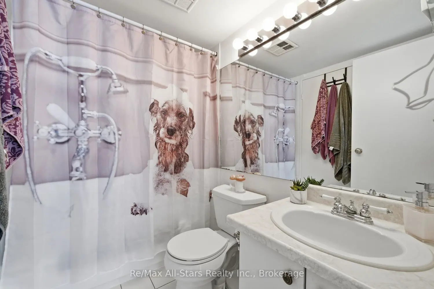 Additional image 11 of 1540 Pickering Parkway 301