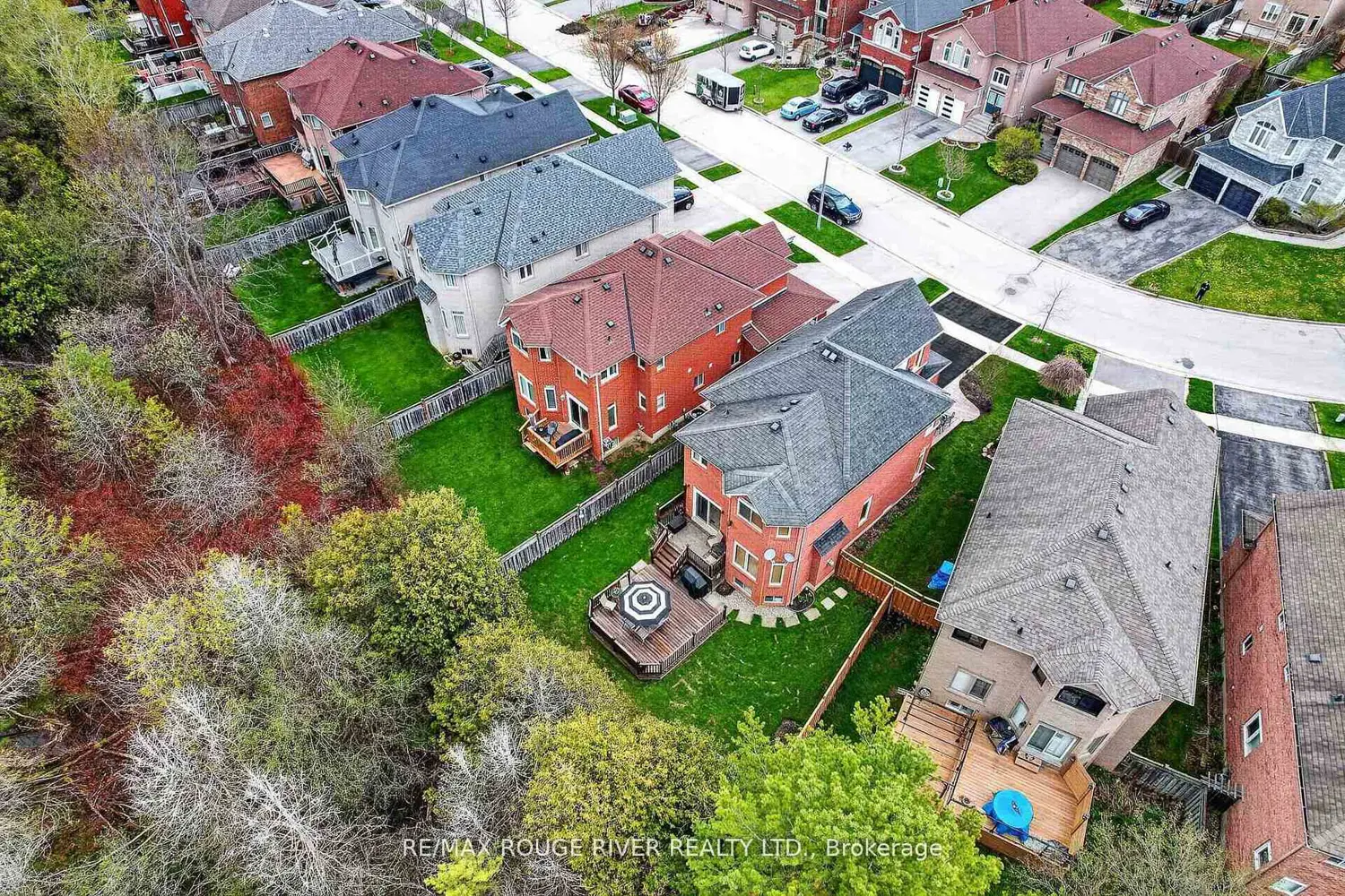 Additional image 17 of 461 Summerpark Crescent