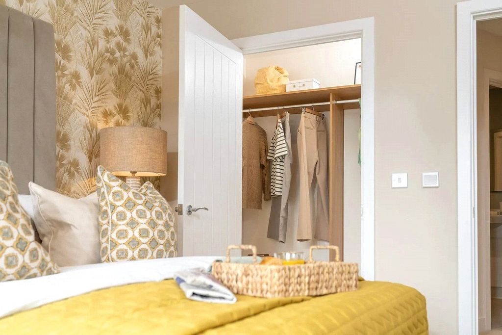 Additional image 6 of 2 bed flat for saleTopsham Road, Exeter, Devon EX2