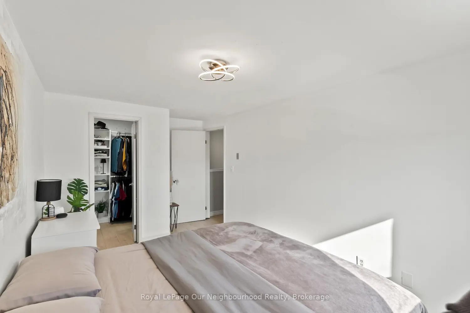 Additional image 9 of 494 Elgin Street 18