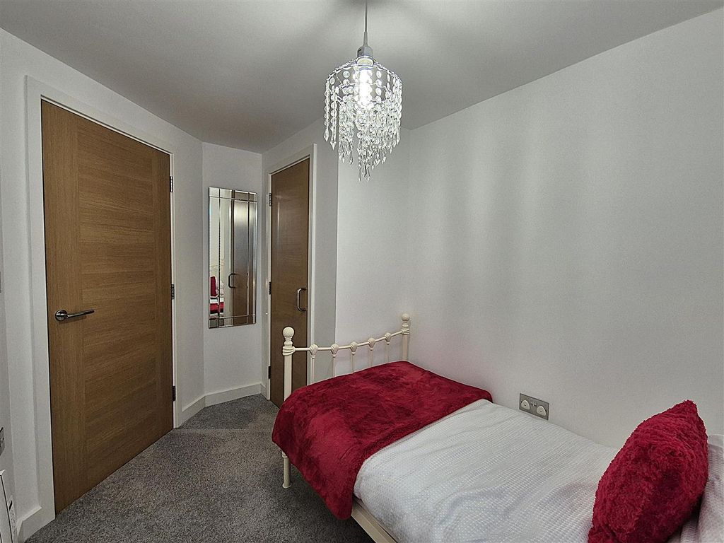 Additional image 10 of 2 bed flat for saleStation Road, Fowey PL23