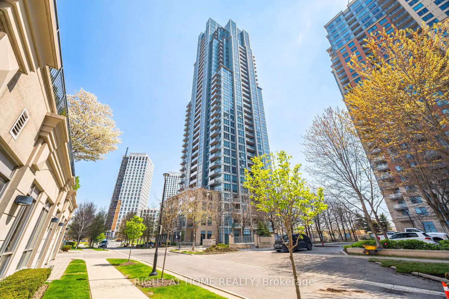 15 Viking Lane 307