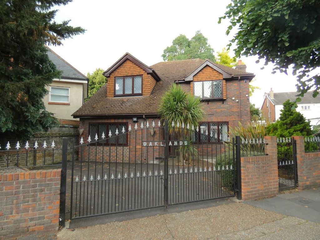 3 bed detached house for saleThe Avenue, Gravesend DA11