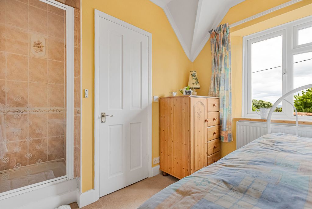 Additional image 13 of 3 bed semi-detached house for saleWadley Cottages, Faringdon, Oxfordshire SN7
