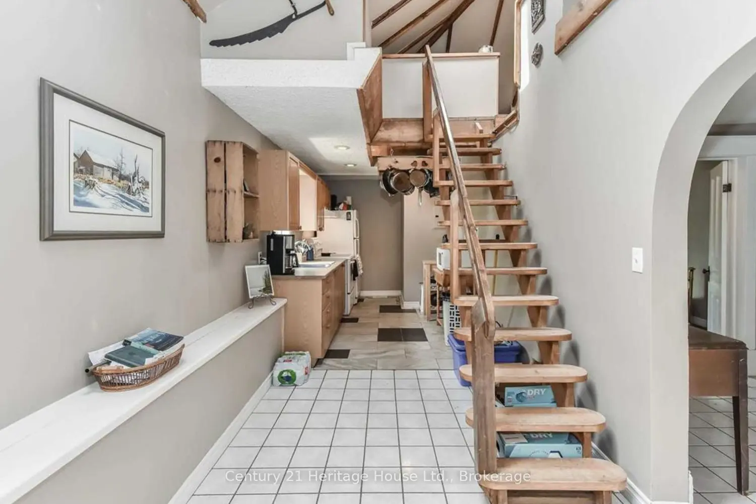 153 St. Andrews Street photo 3