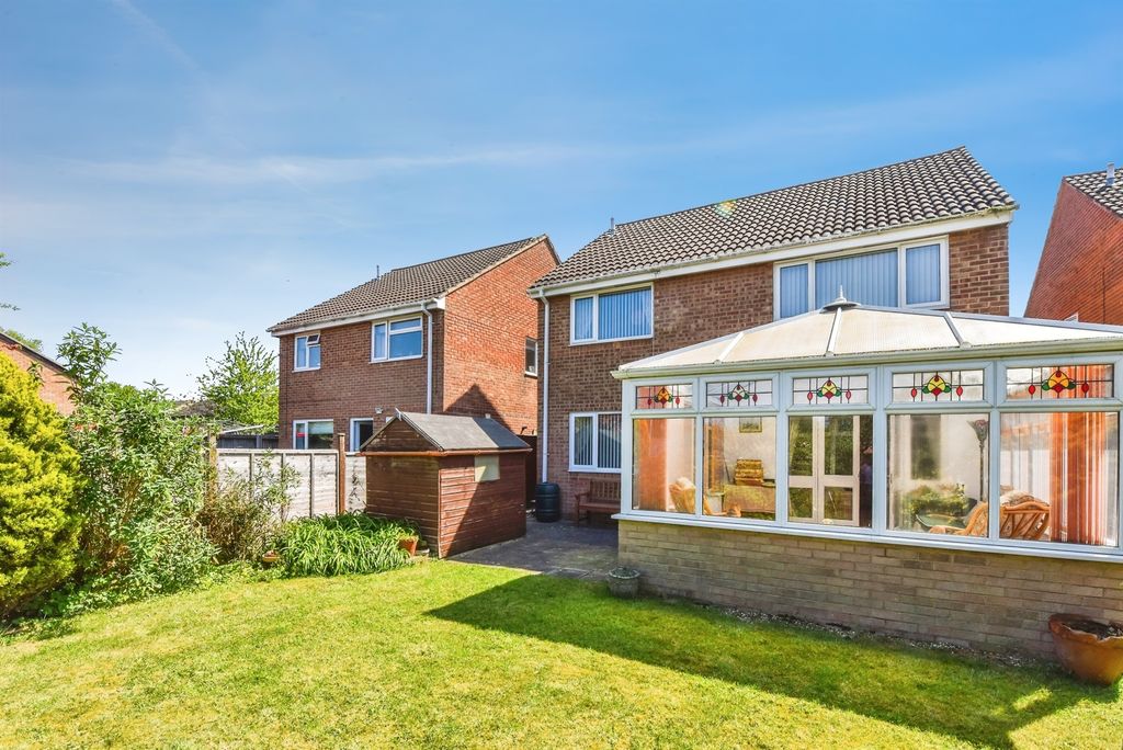 Additional image 7 of 4 bed detached house for saleJay Close, Frome BA11