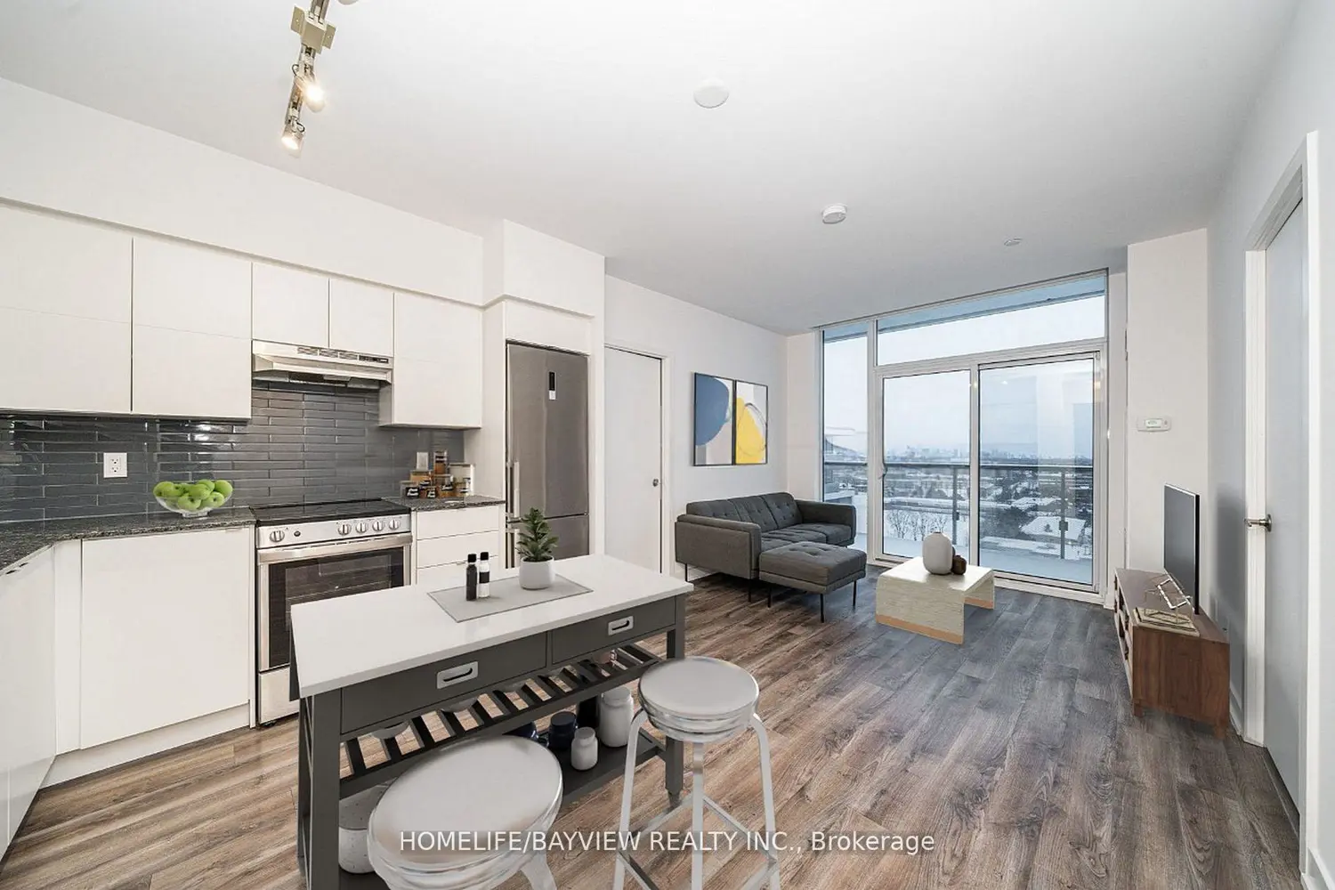 Additional image 3 of 120 Varna Drive 1212