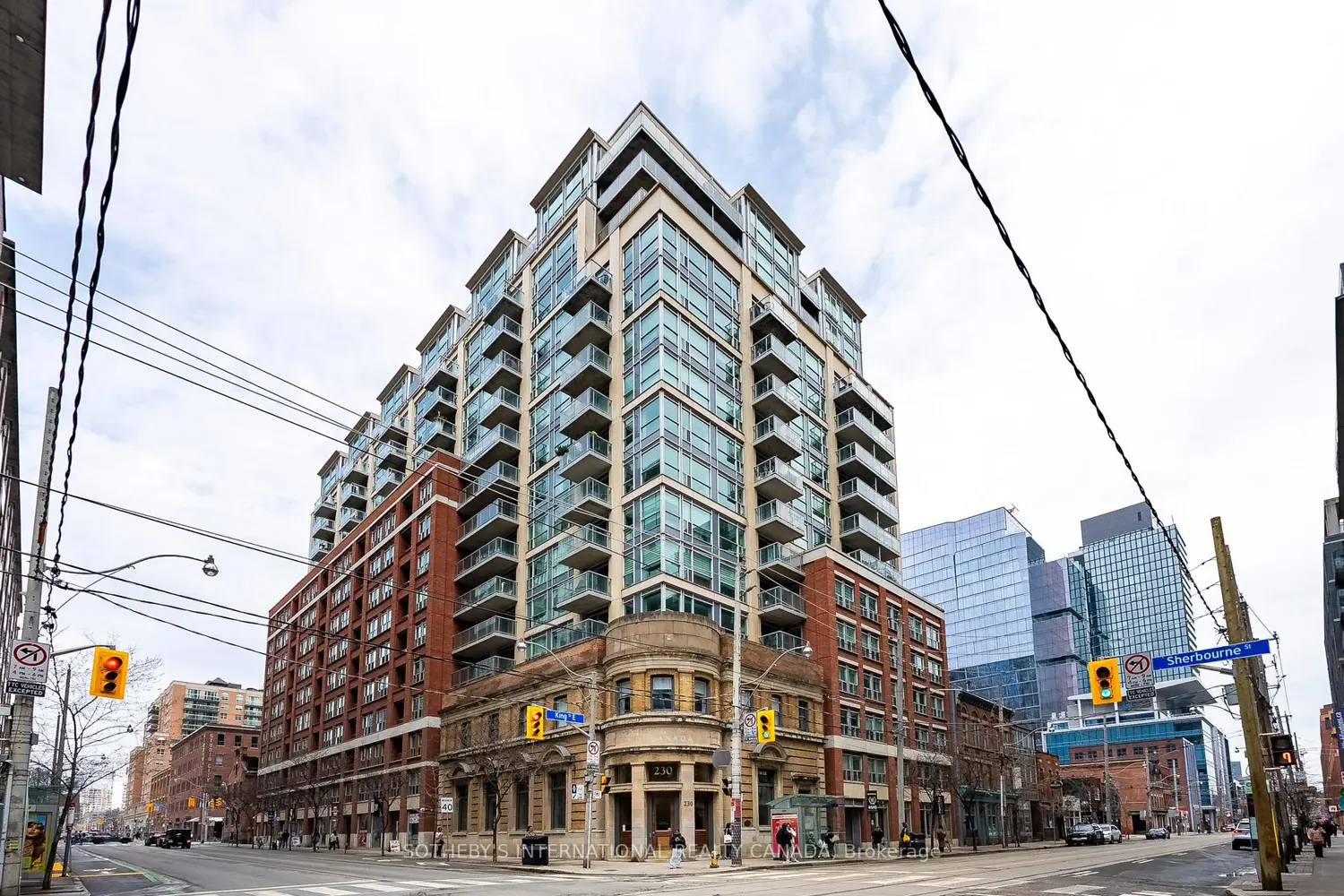 Additional image 18 of 230 King Street 1105