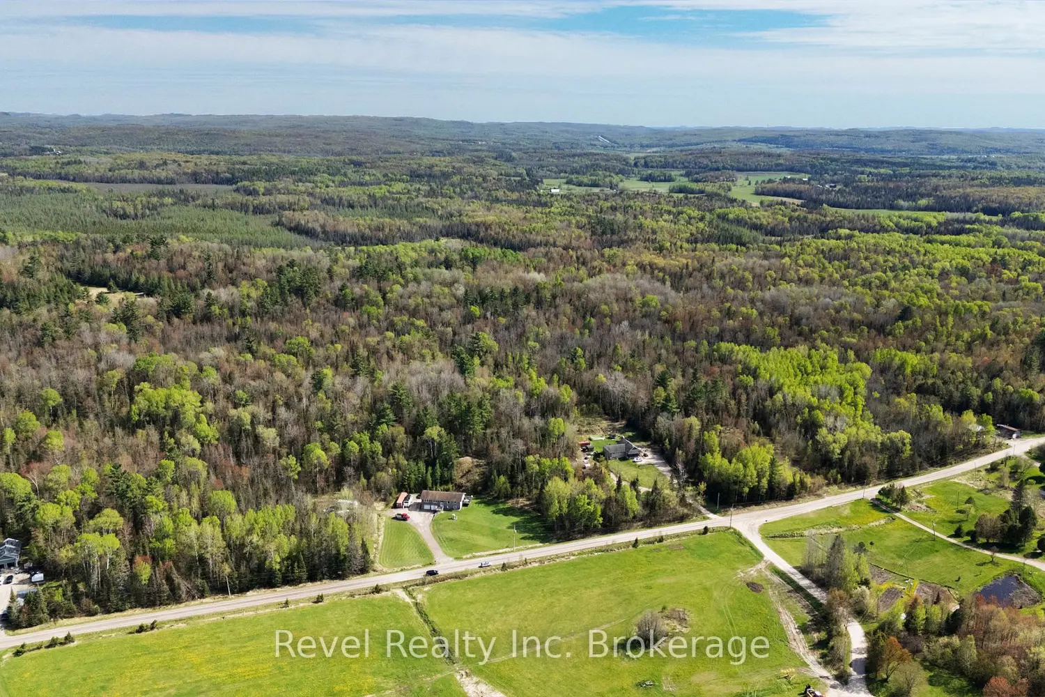 Additional image 9 of 471 Lindquist Line