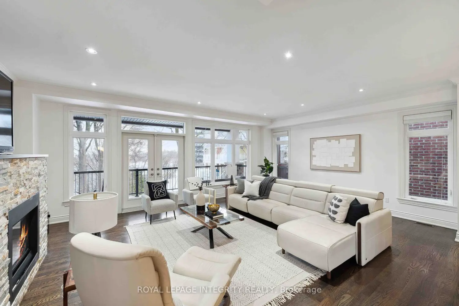 612 Besserer Street photo 2