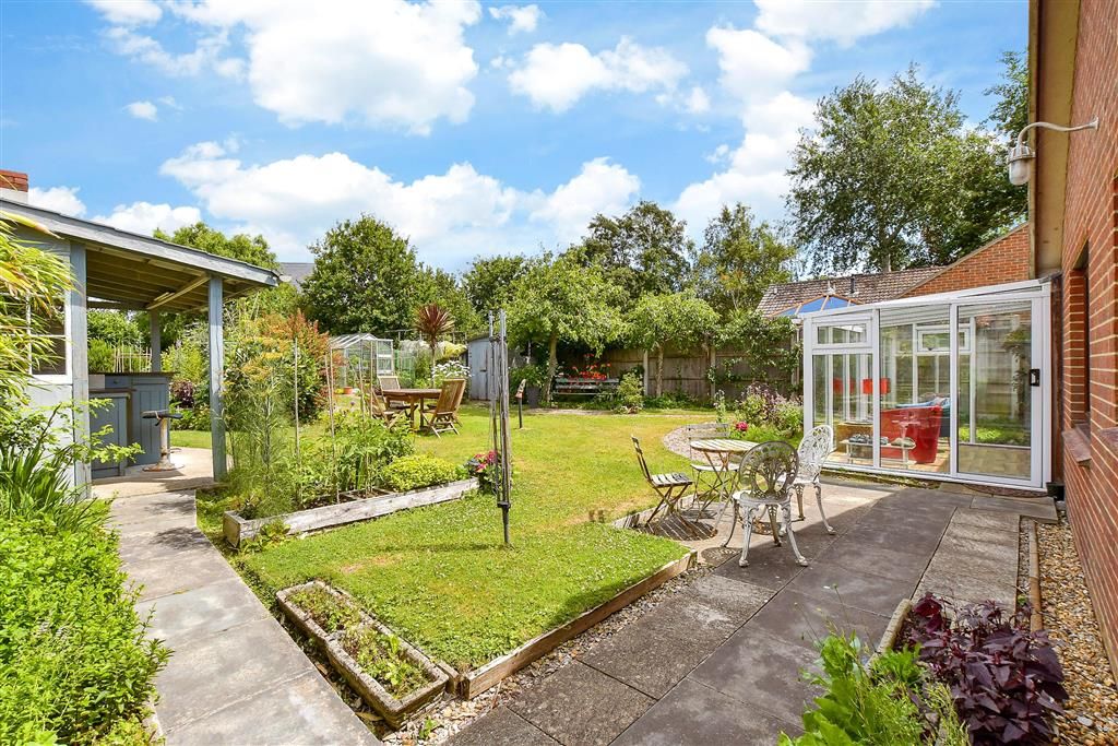 Additional image 10 of 3 bed detached bungalow for saleMadeira Lane, Freshwater, Isle Of Wight PO40