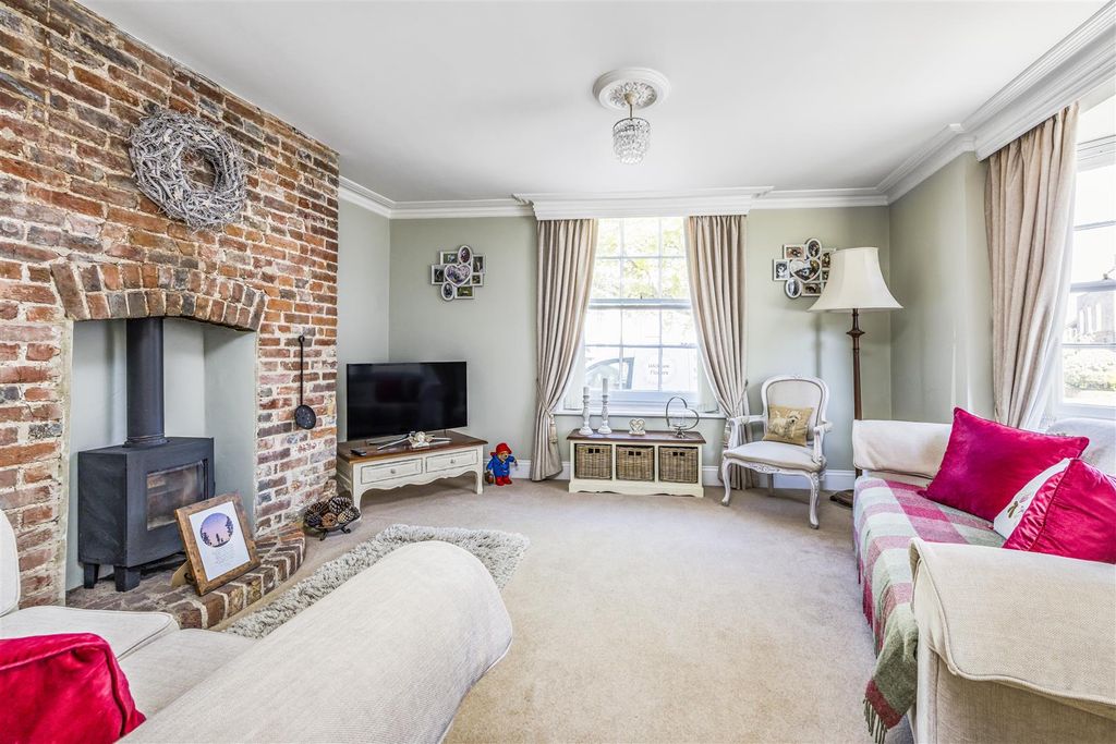 Additional image 22 of 5 bed property for saleCastle Street, Portchester PO16