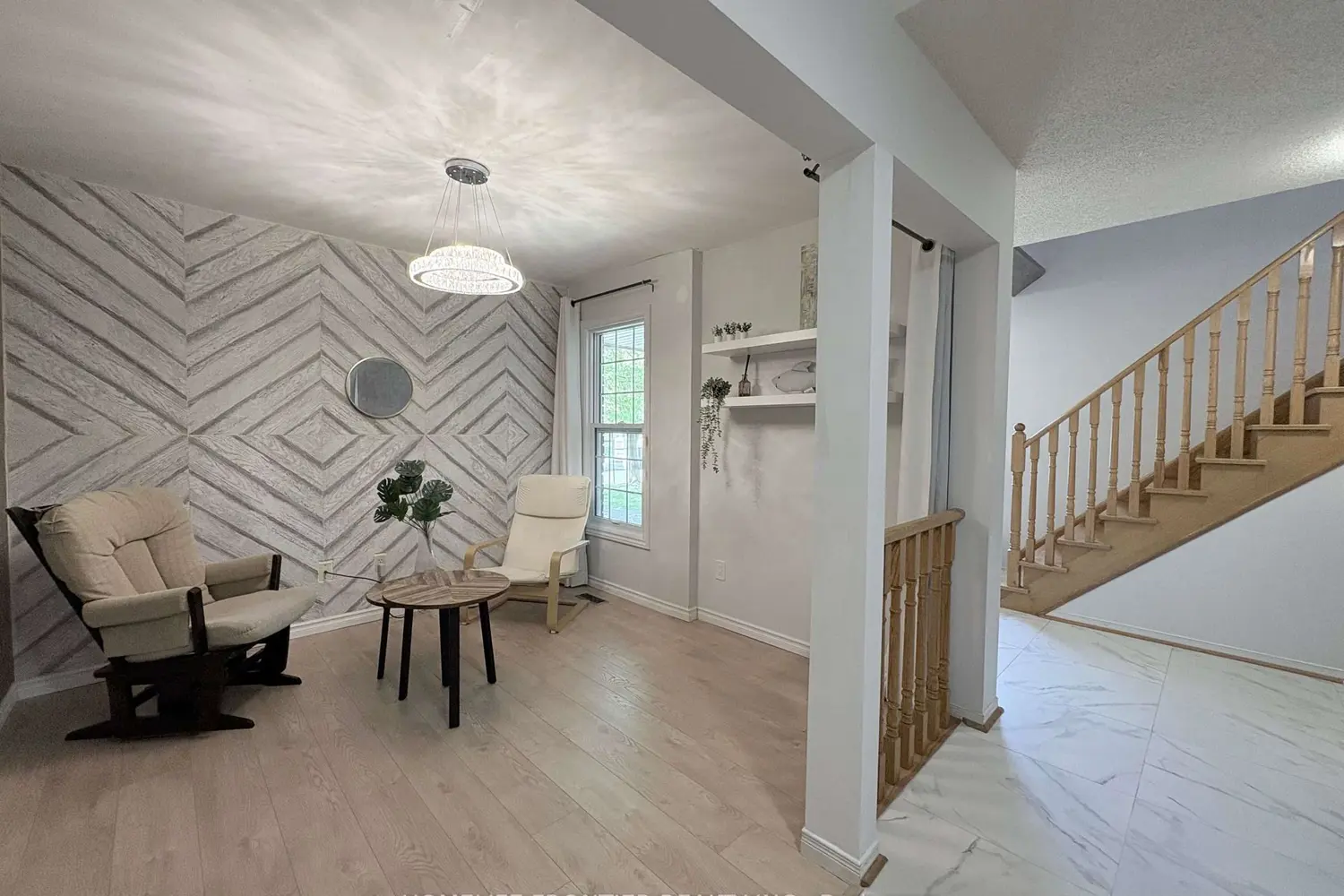 745 Caradonna Crescent photo 2