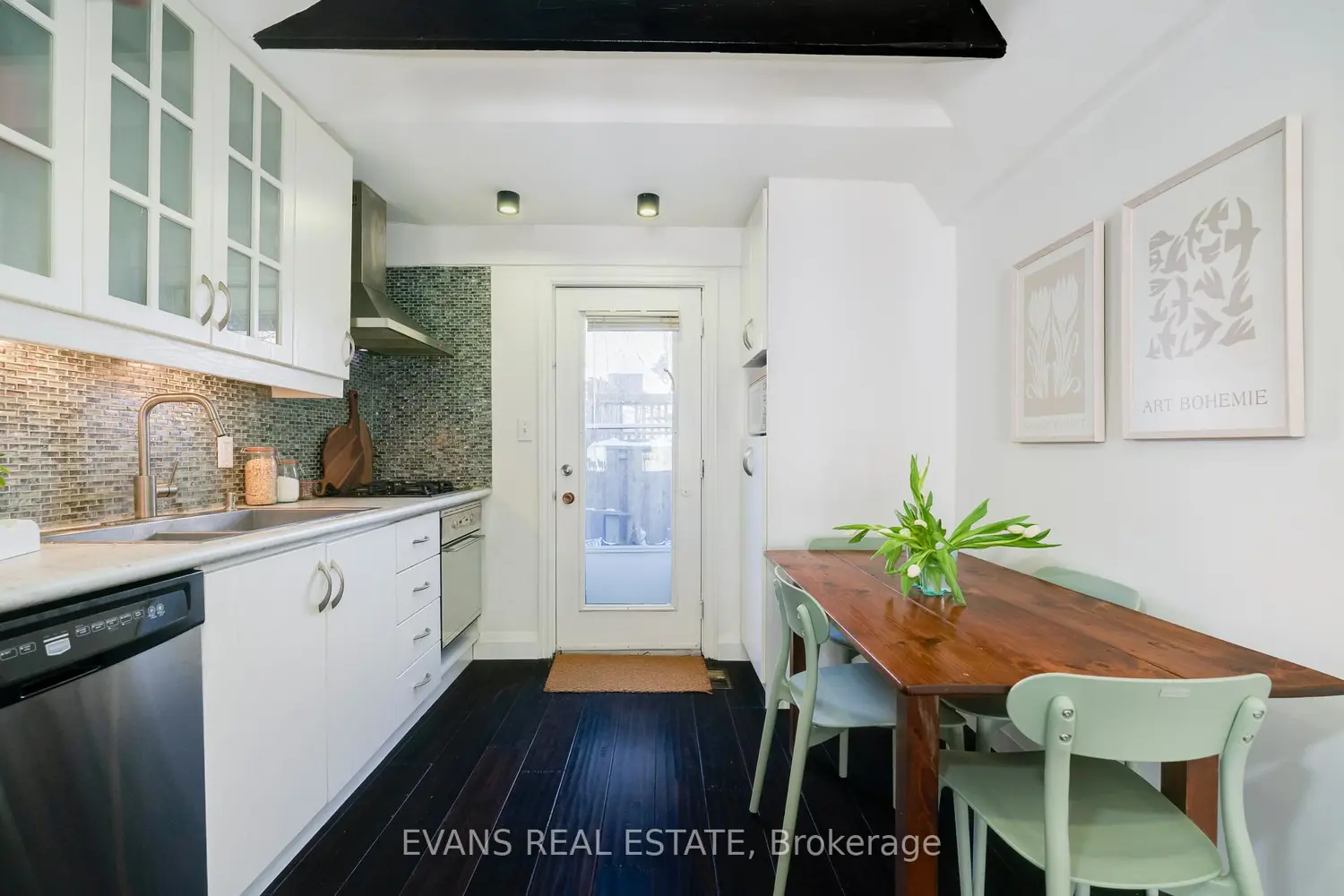 Additional image 6 of 448 Gerrard Street