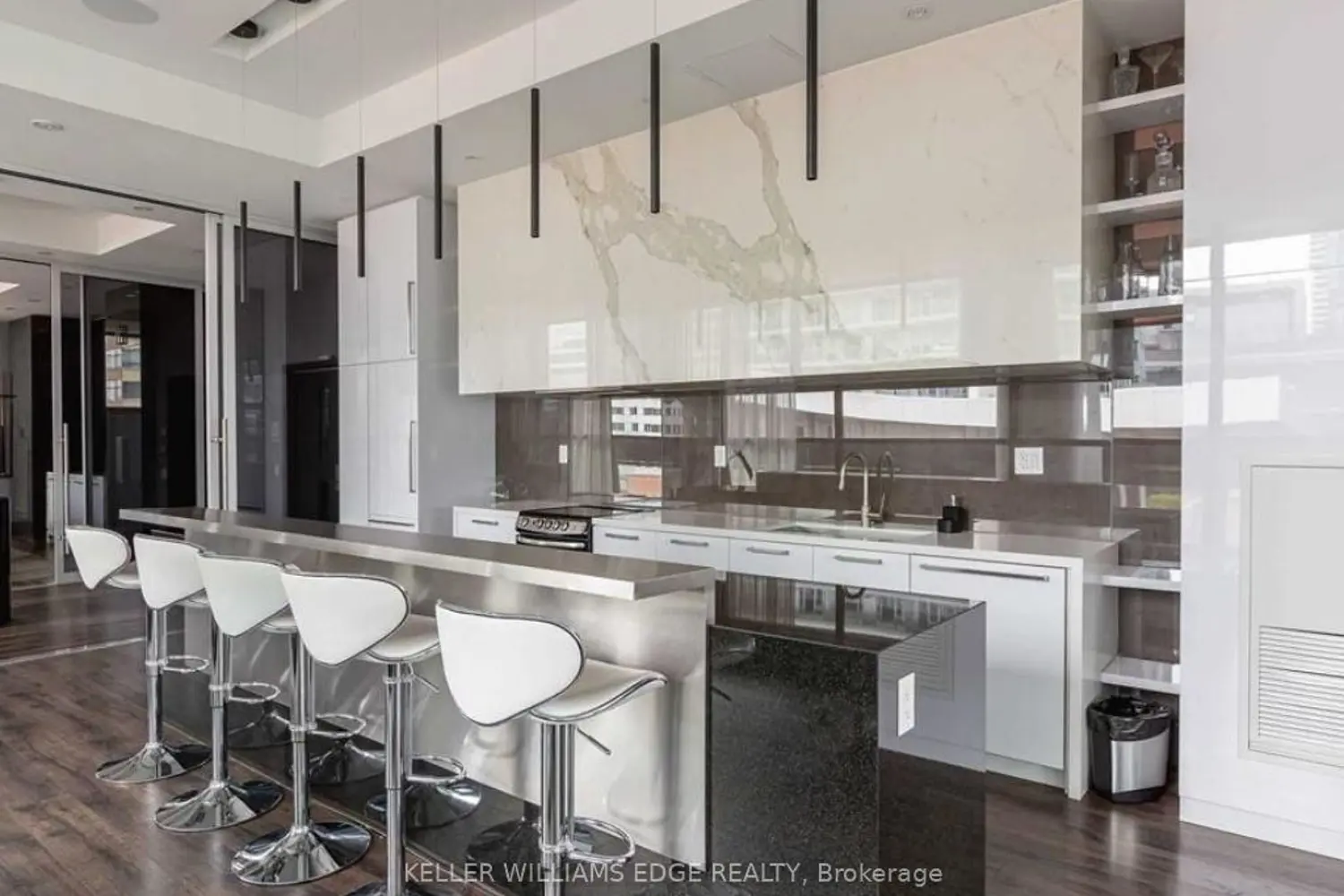 Additional image 8 of 290 Adelaide Street 2709