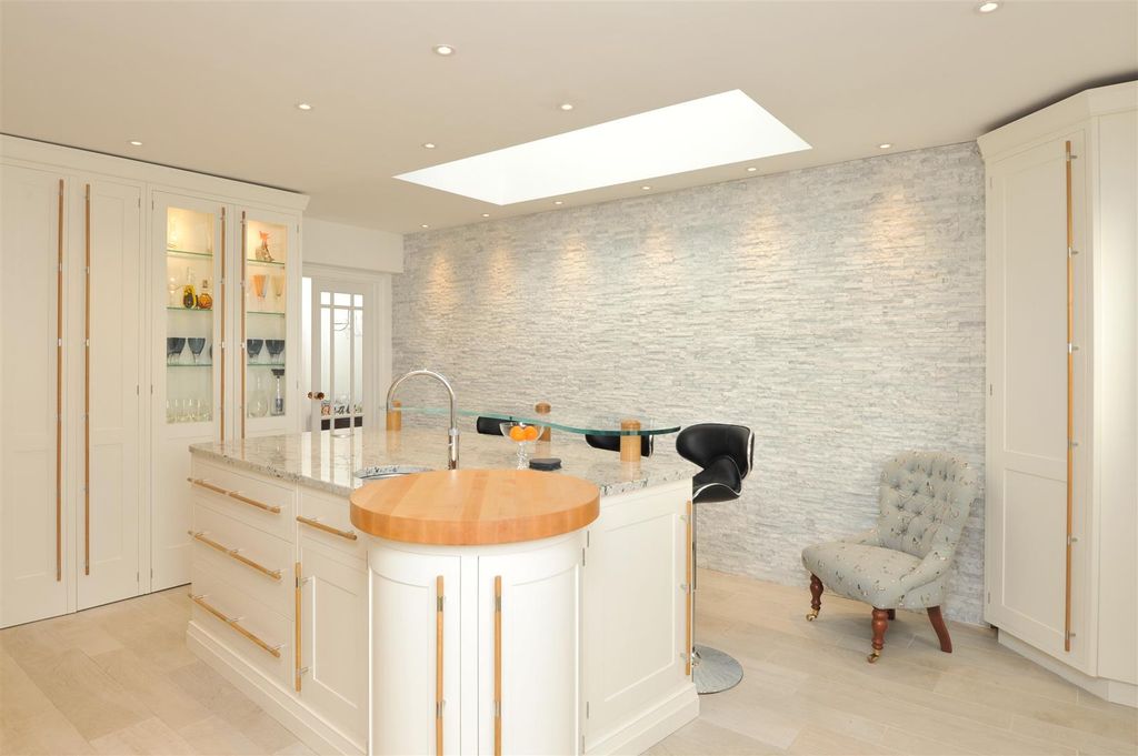 Additional image 5 of 4 bed town house for saleSt. Fimbarrus Road, Fowey PL23