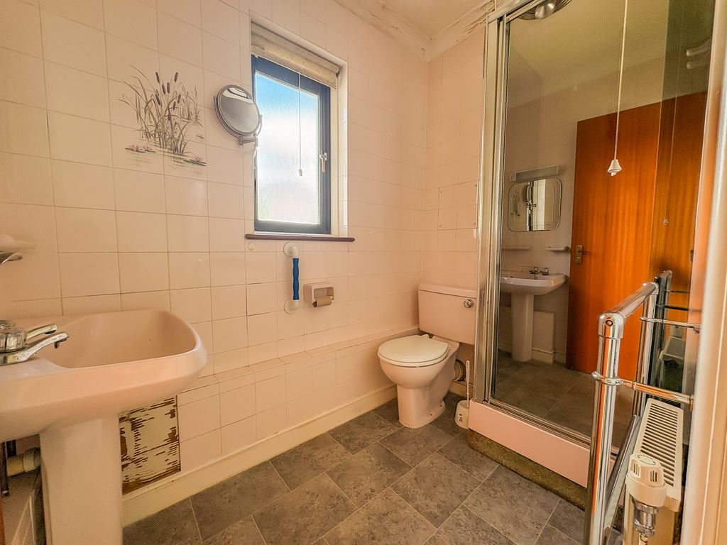 Additional image 10 of 2 bed flat for saleExe Street, Topsham, Exeter EX3