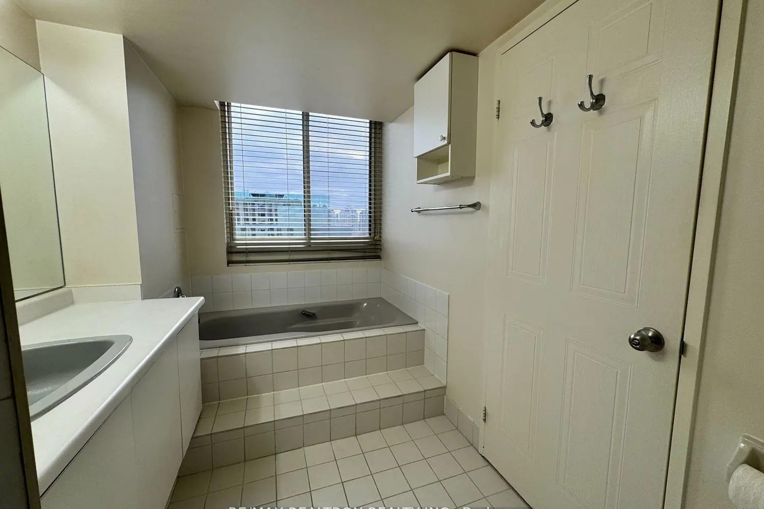 Additional image 11 of 5 Kenneth Avenue 1706