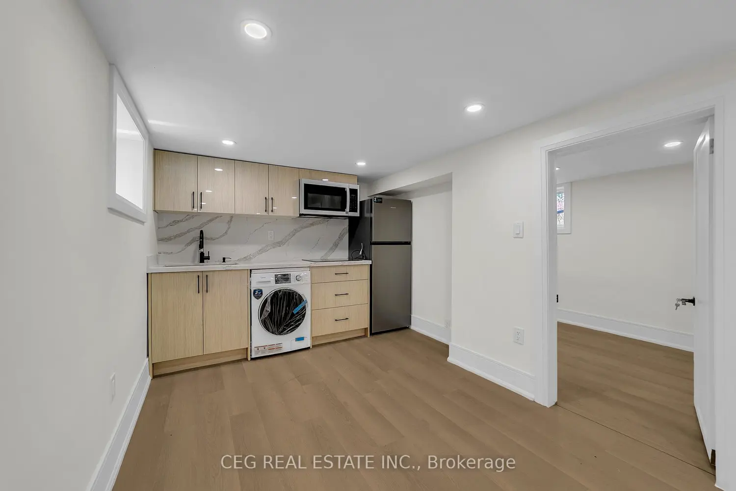 Additional image 9 of 23 16Th Street