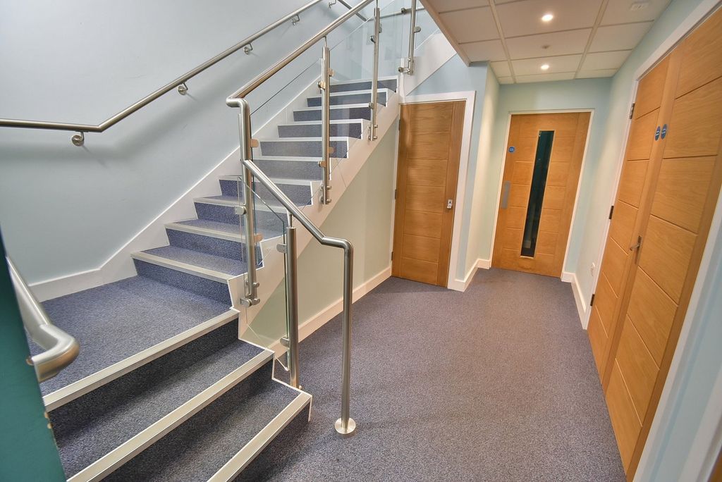 Additional image 16 of 2 bed flat for saleBeaufoys Avenue, Ferndown BH22