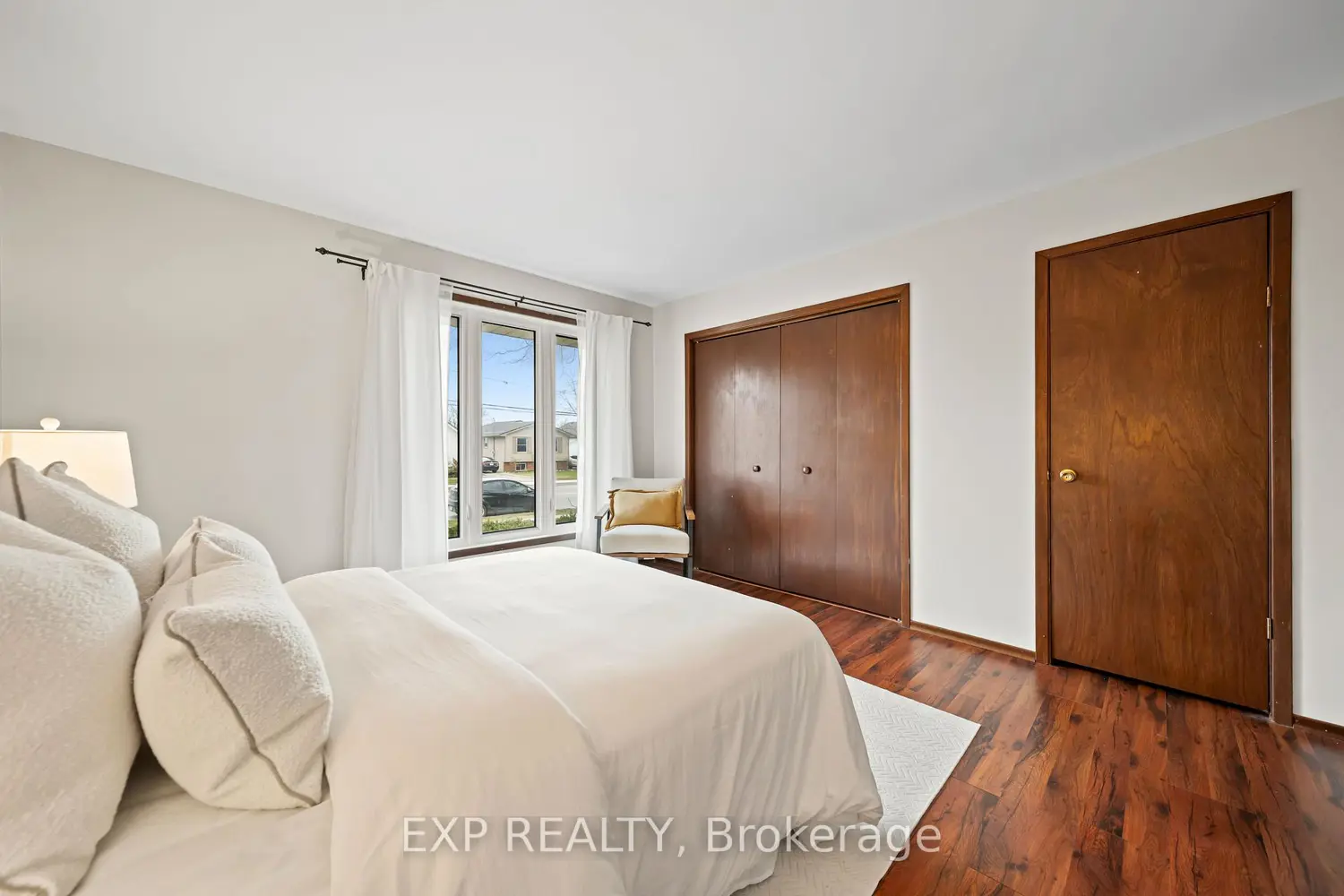308 John Street photo 5