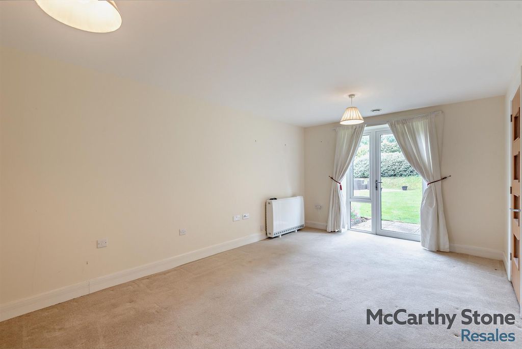 Additional image 4 of 1 bed flat for saleMartin Court, St. Catherines Road, Grantham NG31
